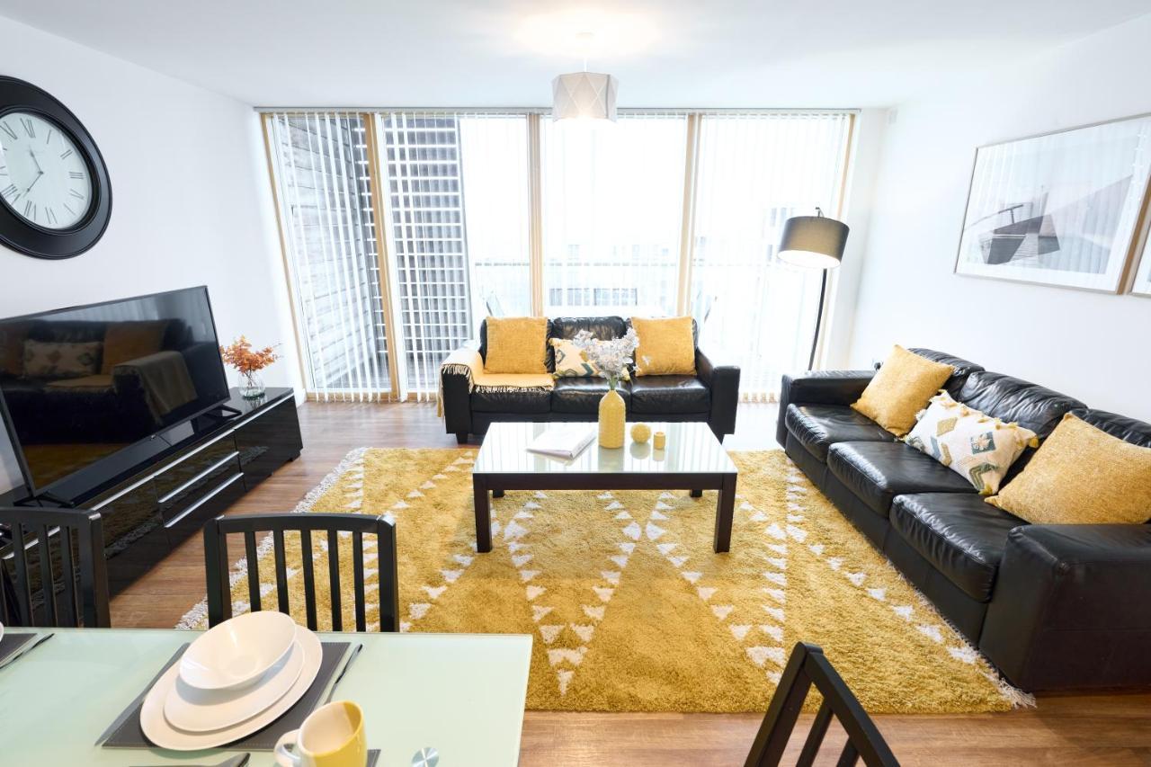 Shortstaymk Vizion Apartments, With Free Superfast Wi-Fi, Parking, Sky Sports And Movies Μίλτον Κέινς Εξωτερικό φωτογραφία
